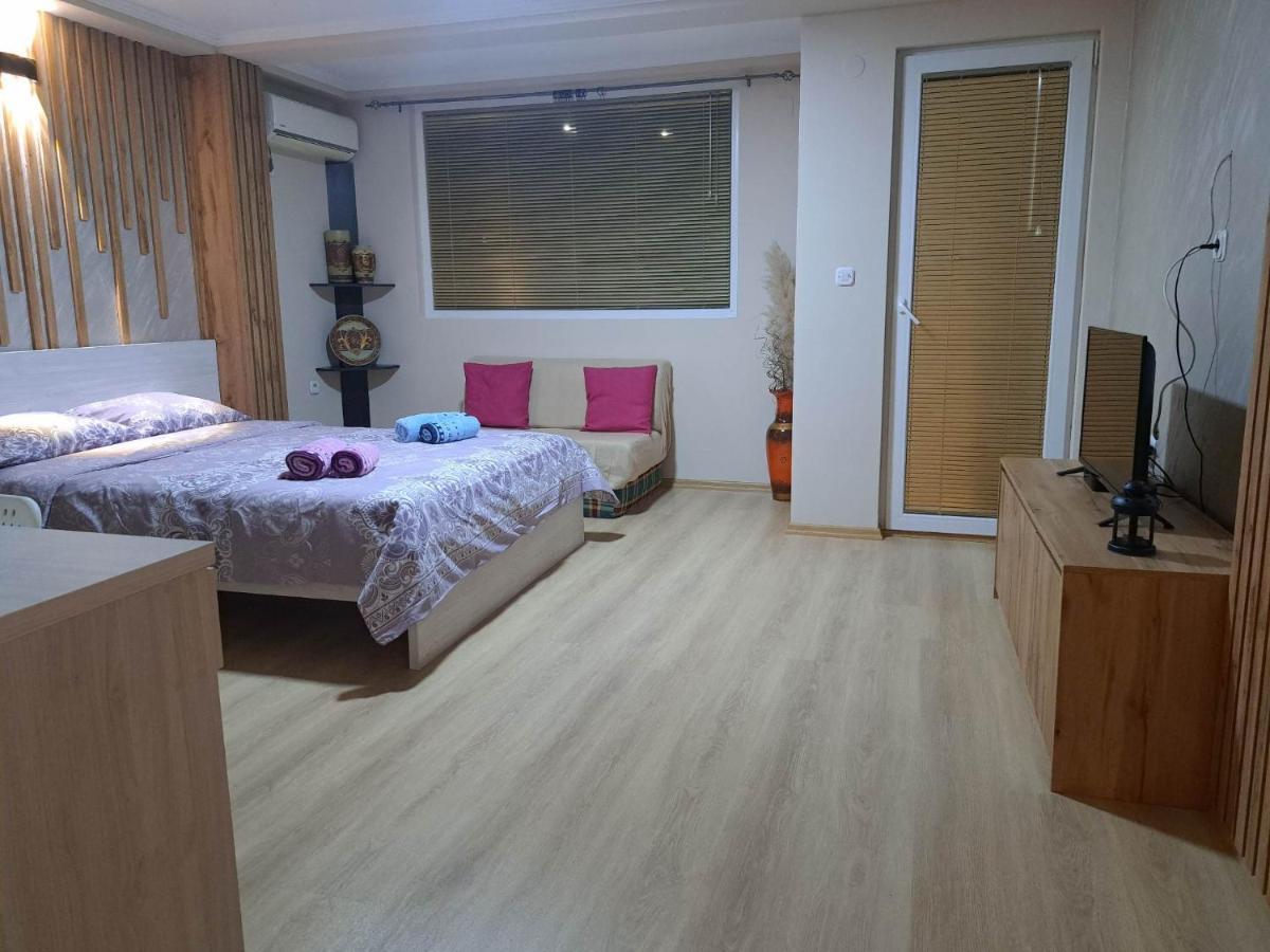 Villa Renessans Ohrid Exterior photo